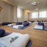 فندق Tschuggen Grand - The Leading Of The World 5*