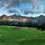 Szálloda Tschuggen Grand - The Leading Of The World 5*