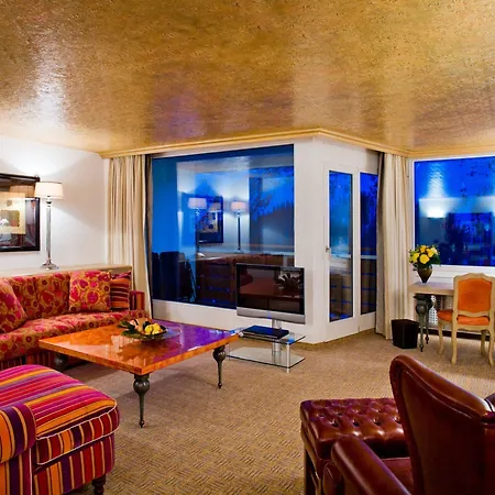 ホテル Tschuggen Grand - The Leading Of The World