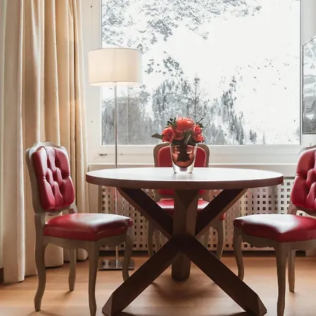 Tschuggen Grand - The Leading Of The World מלון 5*