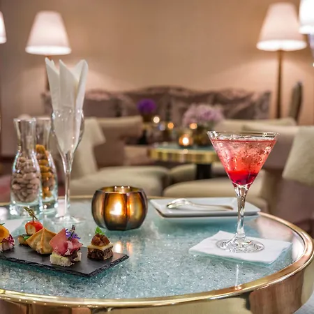 Hotell Tschuggen Grand - The Leading Of The World 5*