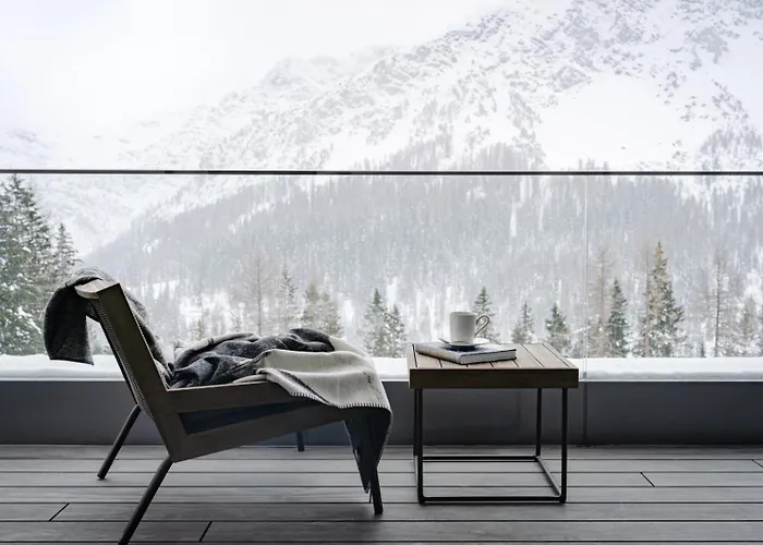 Tschuggen Grand - The Leading Of The World